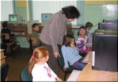 Pierwsze zajcia w pracowni komputerowej - listopad 2005